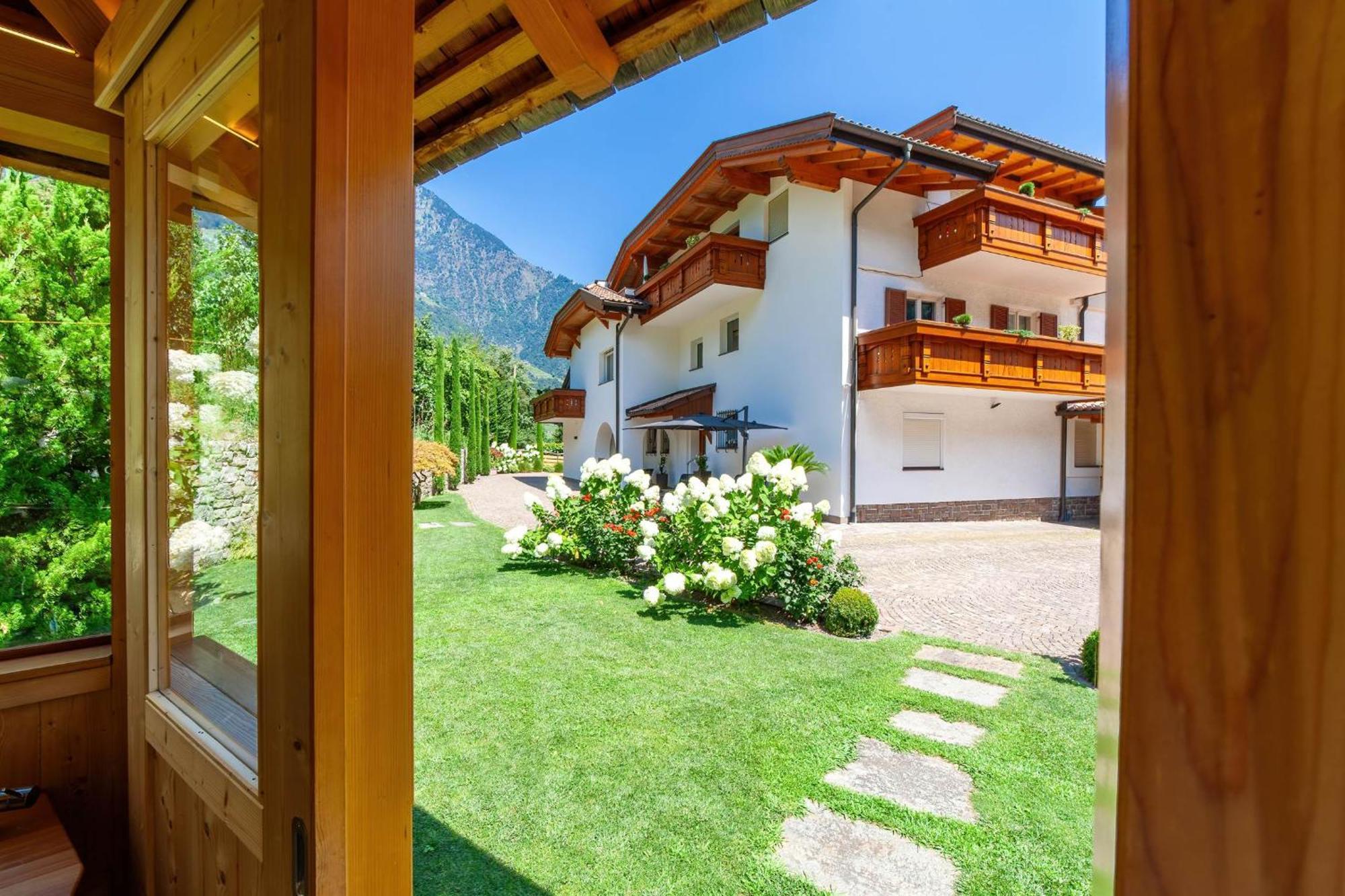 Appartementhaus Tratter Лагундо Экстерьер фото